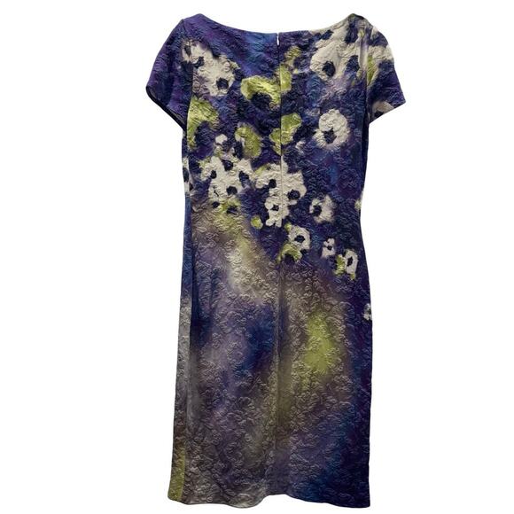 St. John Purple Floral Textured Knit Sheath Short Sleeve Cocktail Dress – Size 8 - Picture 2 of 16